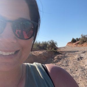 Meet your Posher, Cherish